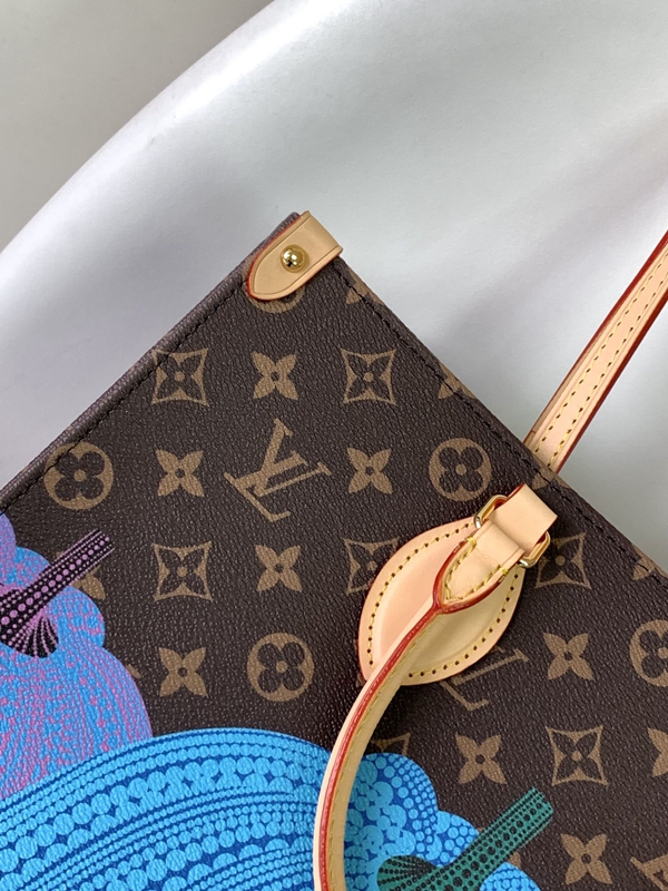 ルイヴィトンバッグ角部分ディテール